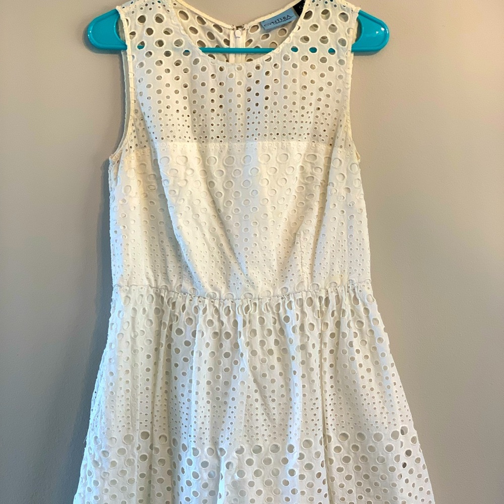 White eyelet Cynthia Rowley size 6 dress
